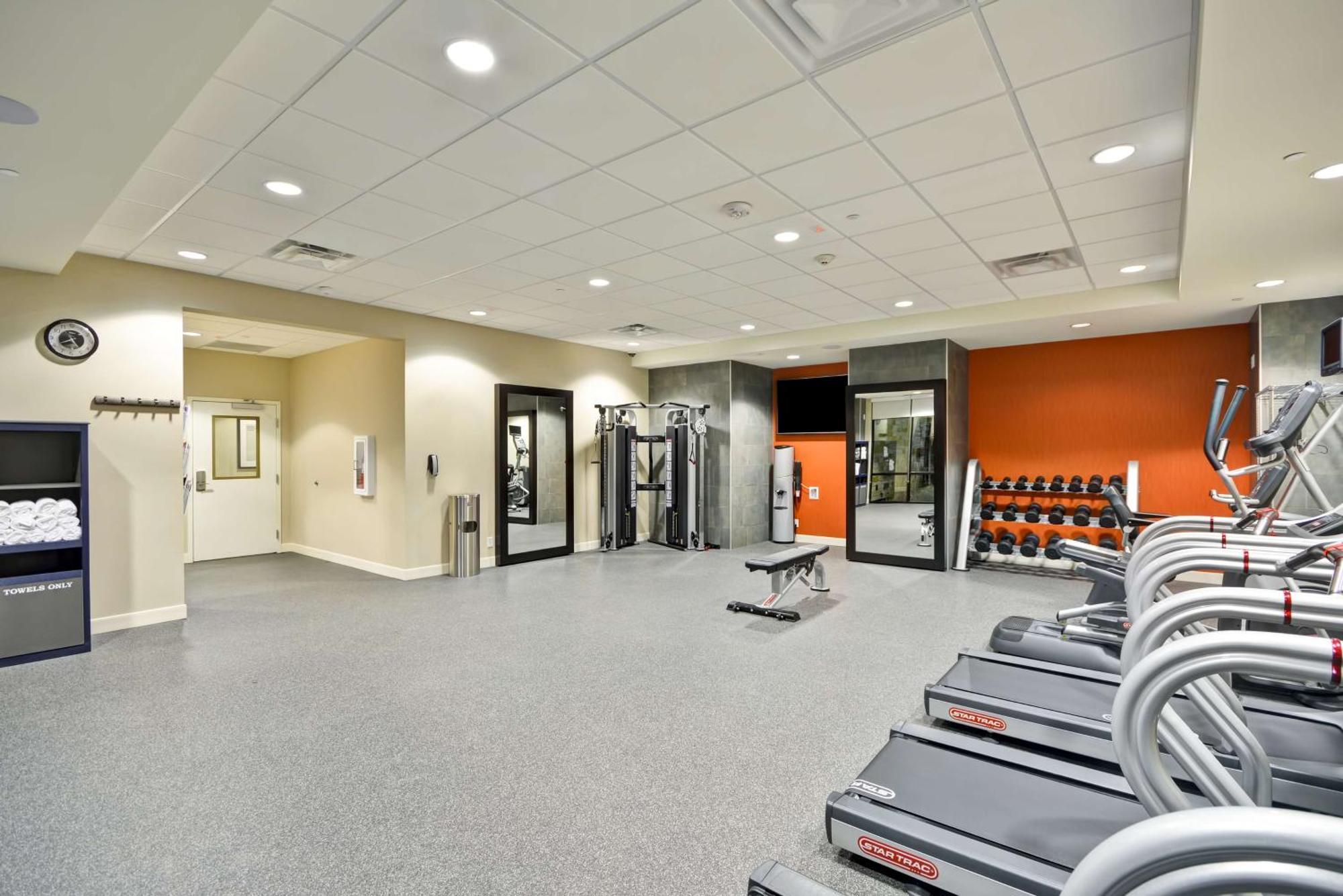 Home2 Suites By Hilton Dallas Addison Zewnętrze zdjęcie